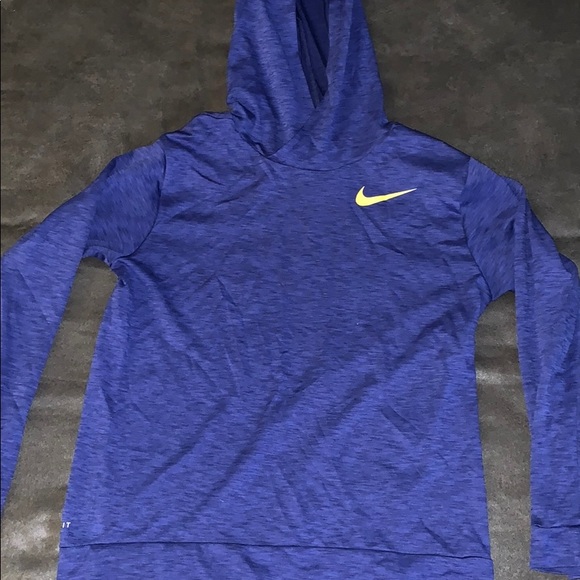 Royal blue nike dri-fit - Picture 3 of 3